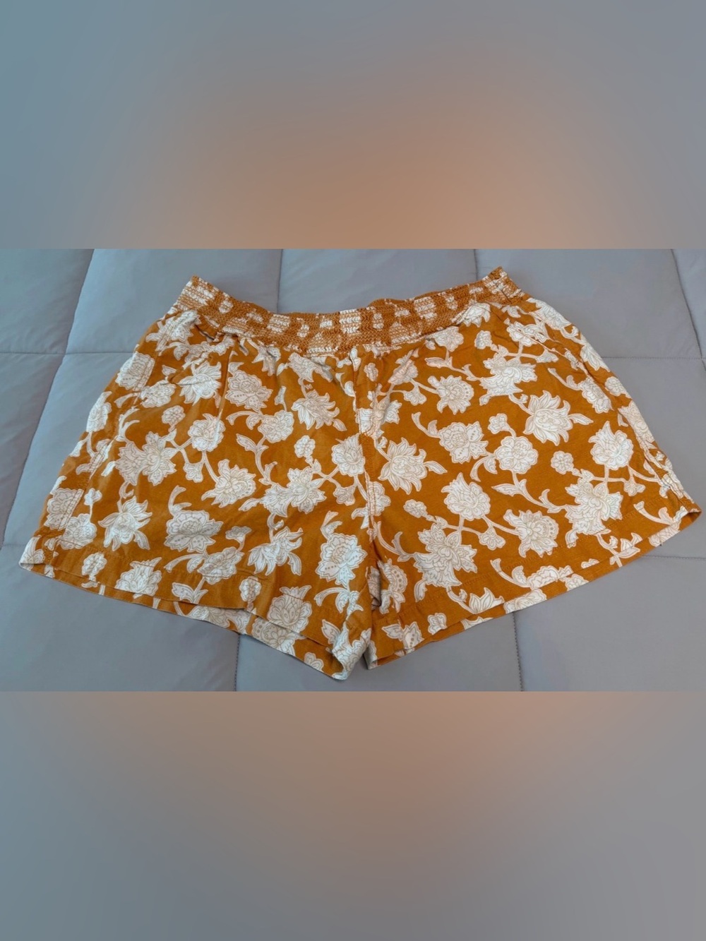 Briggs Shorts Womens XXL Golden Yellow Floral Linen Blend Pull On Casual Summer